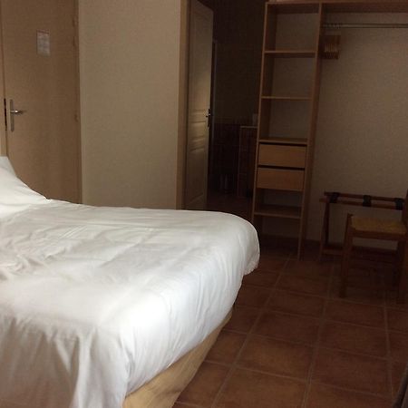 La Campagne De Petre Hotell Entrevennes Exteriör bild